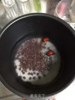 Make Red bean date congee step 0