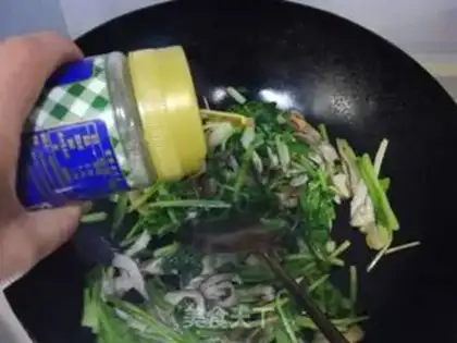 Make Scrambled mushrooms step 10