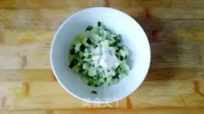 Make cucumber tofu step 1