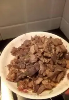 Make Pork gravy noodles step 5