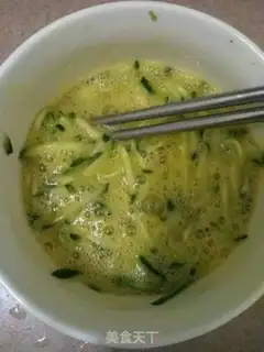 Make cucumber egg step 3
