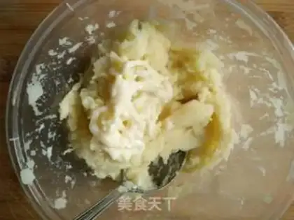 Make Mashed potato salad step 1