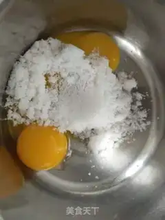 Make Homemade mango ice cream step 1