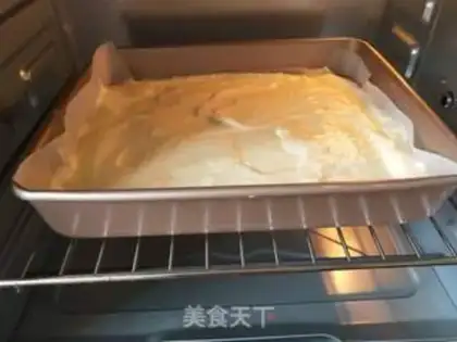 Make Strawberry box cake step 5