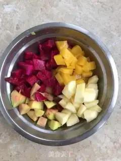 Make A taco and a fruit pizza step 1