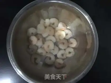 Make Shrimp orchid salad step 0