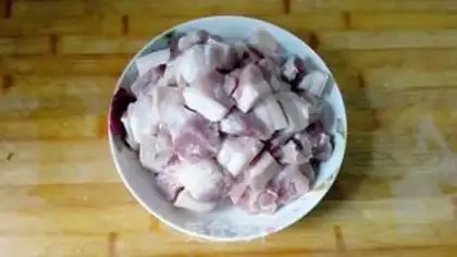 Make A little pot stew step 1