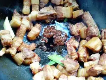 Make A little pot stew step 7