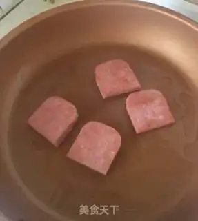 Make Lunch meat, blue cheese step 4