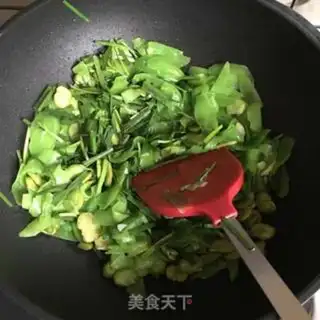 Make Scrambled beans step 8
