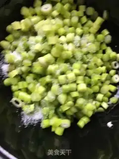 Make Garlic meat buns step 3