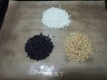 Make Three-coloured rice step 0