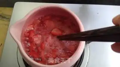 Make Strawberry ice cream step 4