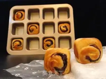 Make Bean rolls, a small meal pack step 13