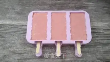 Make Strawberry ice cream step 7