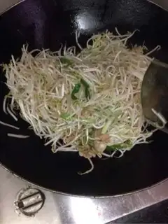 Make Green bean sprouts step 3