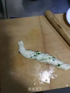 Make A dumpling-skin-second onion waffles step 6