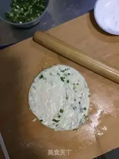 Make A dumpling-skin-second onion waffles step 8