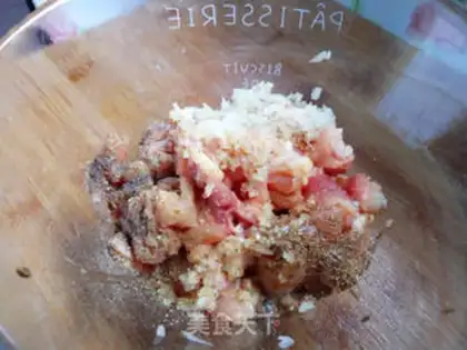 Make Pepper chicken step 1