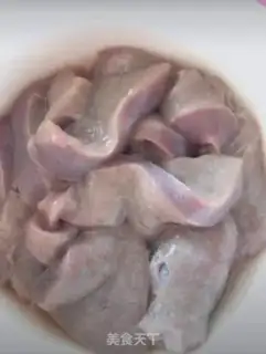 Make Shrimp liver noodles step 0