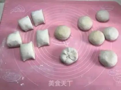 Make Five fragrance sofa step 7