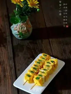 Make Egg roller lollipop step 8