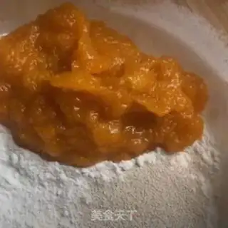 Make Pumpkin buns step 3
