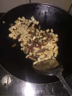 Make Weed sausages, mushrooms, fried rice step 3