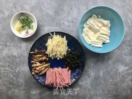 Make Spicy soup step 0