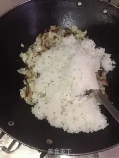 Make Weed sausages, mushrooms, fried rice step 6