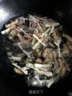 Make Spicy soup step 3