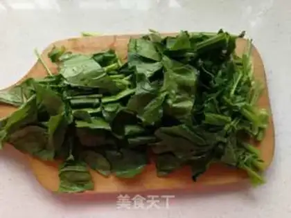 Make Spinach egg rolls step 1