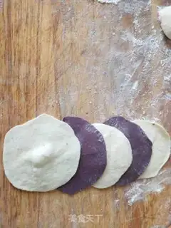 Make Double rose buns step 1