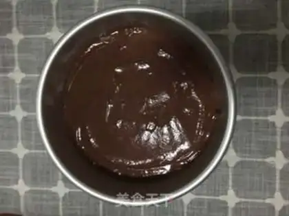 Make Six-inch velvet cake step 5