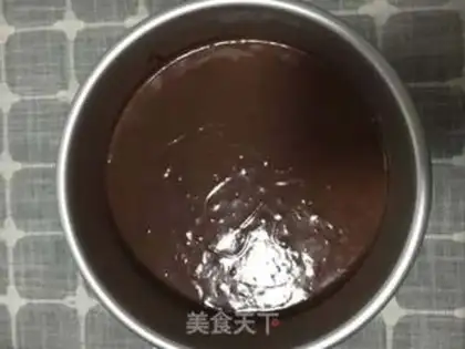 Make Six-inch velvet cake step 6