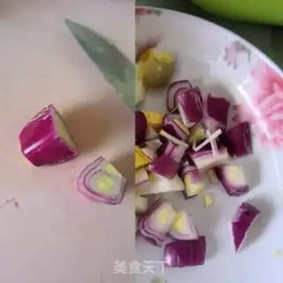 Make Fresh cucumber egg salad step 1