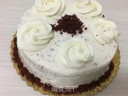 Make Six-inch velvet cake step 10
