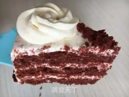 Make Six-inch velvet cake step 12