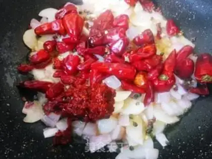 Make Spicy little lobster step 10