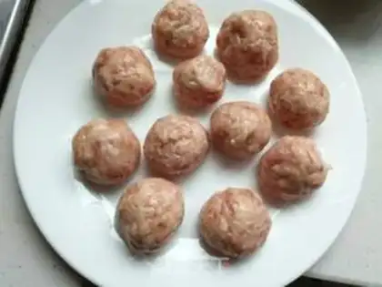 Make Squirty meatball spinach soup step 10