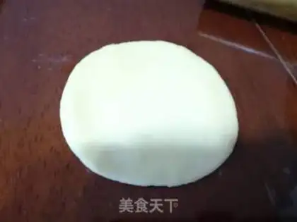 Make Little shell buns step 5