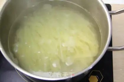 Make Frozen potatoes step 3