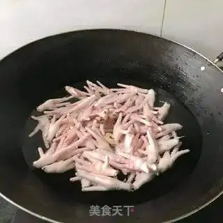 Make Sour chicken claws step 0