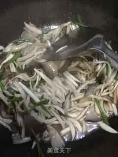 Make Twin mushroom beef step 6