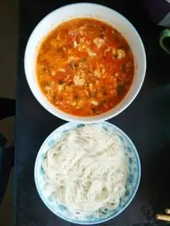 Make Tomato egg noodles step 2