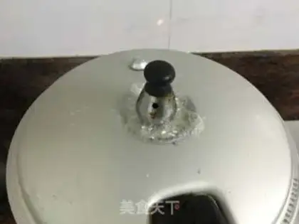Make Silver-ear melon step 4