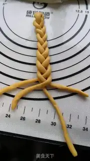 Make Non-fried plumes step 6