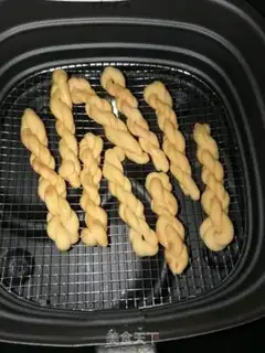 Make Non-fried plumes step 10
