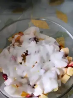Make Yogurt fruit salad step 5
