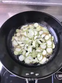 Make Shrimp melon soup step 4
